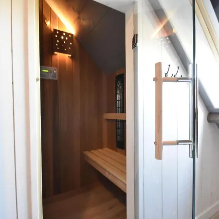 In With Sauna Callantsoog